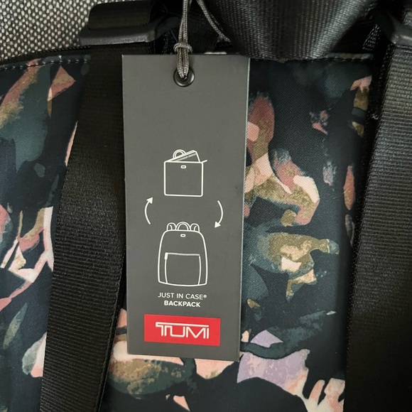 Tumi Just In Case Backpack - Picture 8 of 9